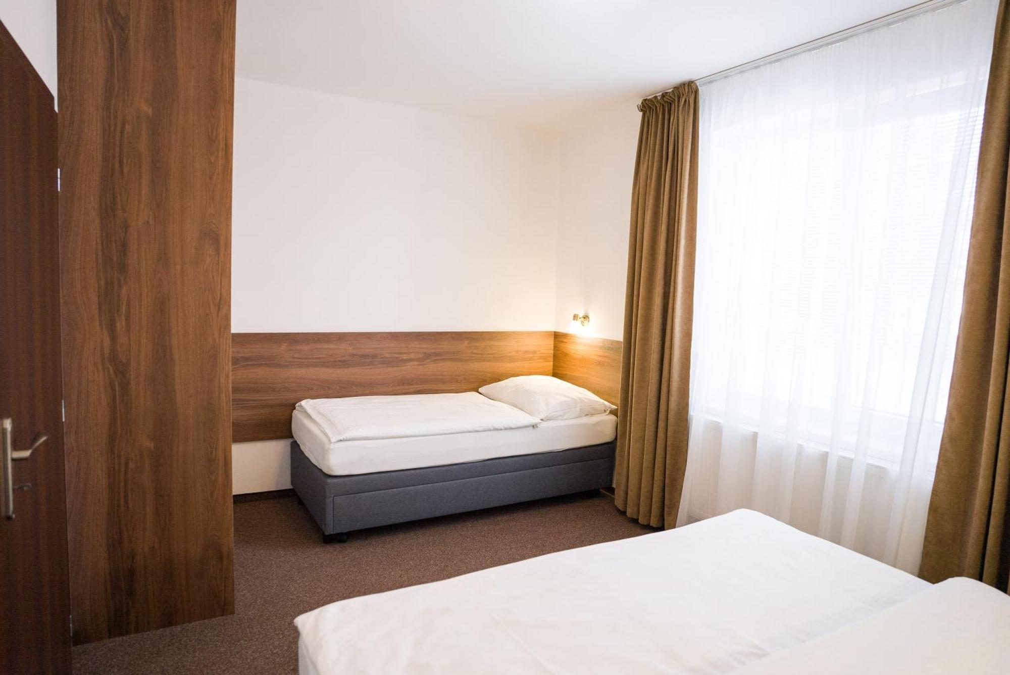 Apartmany Banff Besenova Ngoại thất bức ảnh