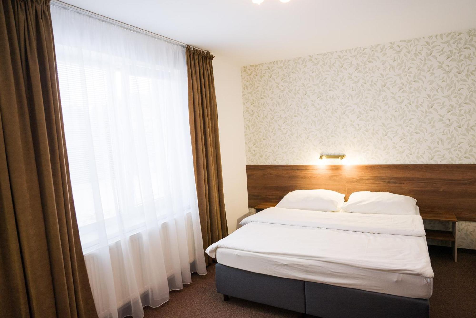 Apartmany Banff Besenova Ngoại thất bức ảnh
