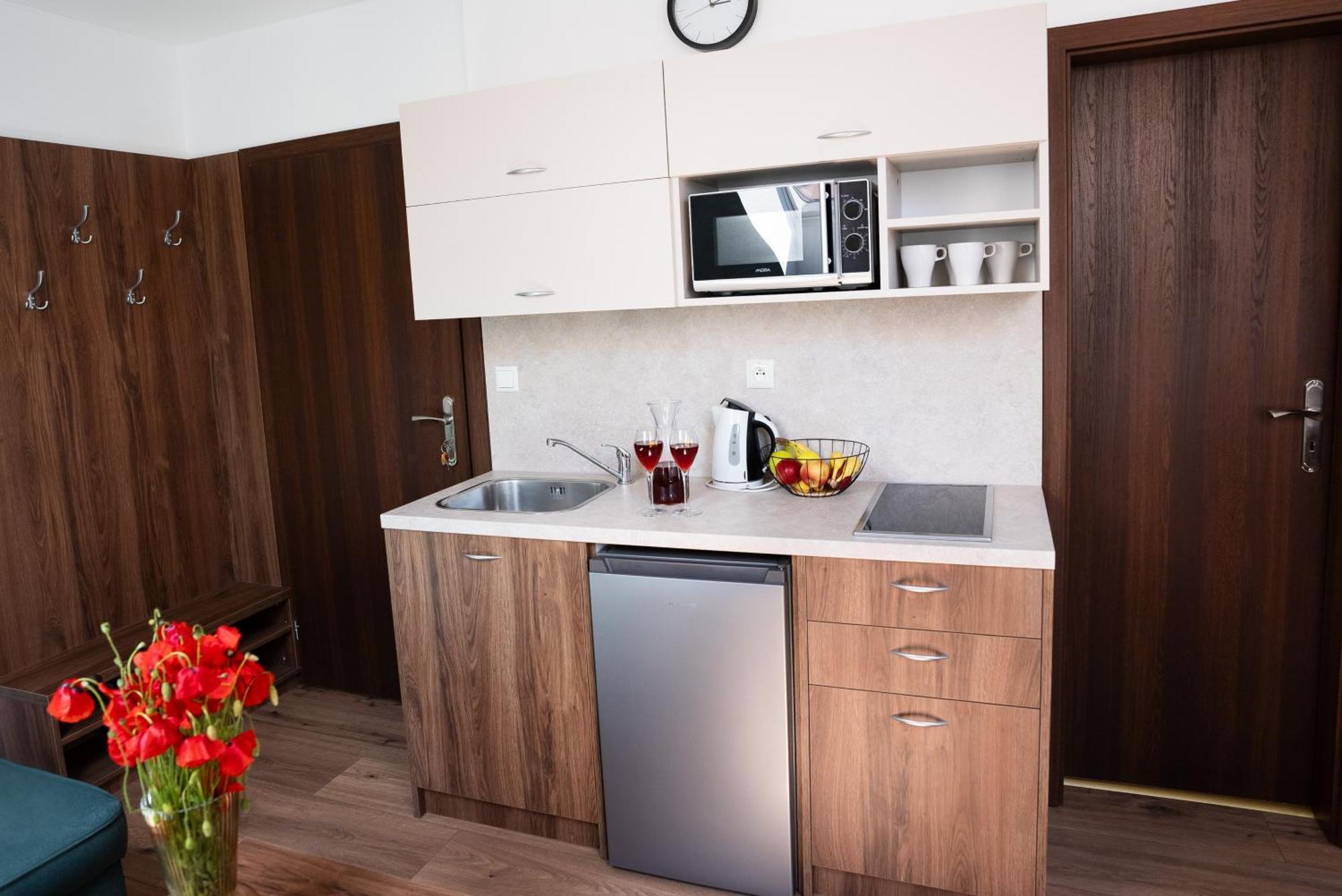 Apartmany Banff Besenova Ngoại thất bức ảnh
